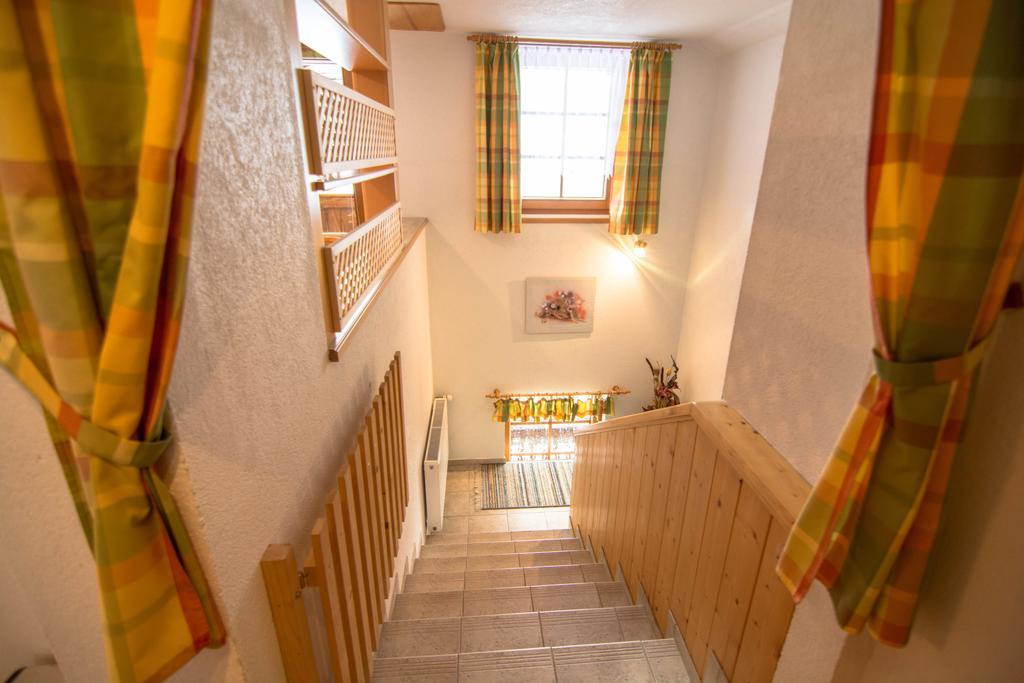 Guggenbergerhof Hotel Maria Luggau Szoba fotó
