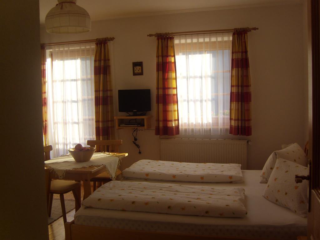 Guggenbergerhof Hotel Maria Luggau Kültér fotó
