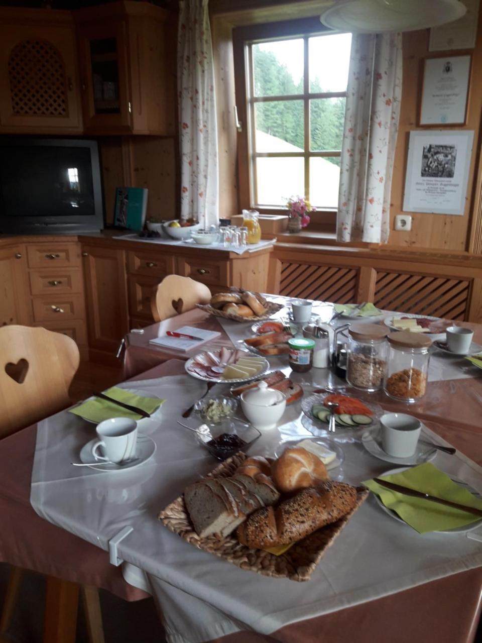 Guggenbergerhof Hotel Maria Luggau Kültér fotó